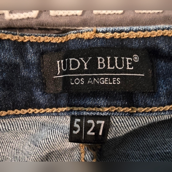 Judy Blue Midrise Distressed Splattered Boyfriend Jeans Size 5/27 - Picture 6 of 8